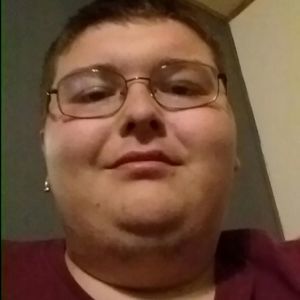 Meet your Posher, Cody holder